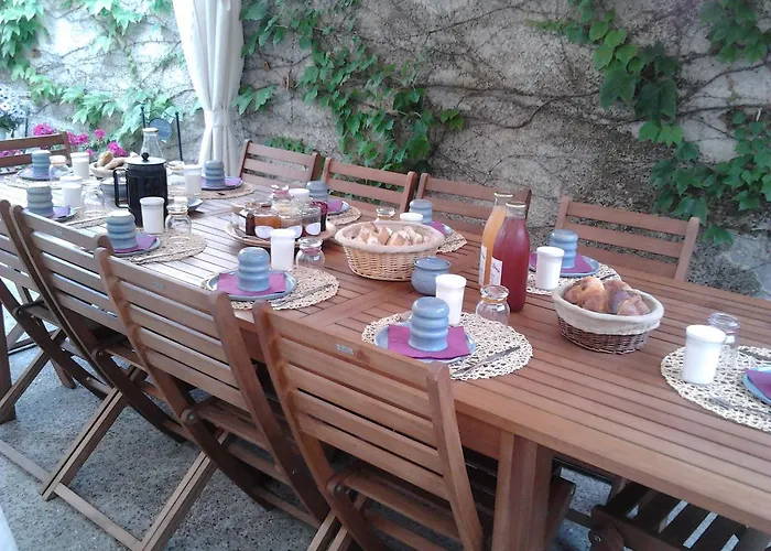 Bed and breakfast Chambres D'hotes Maison Crochet *